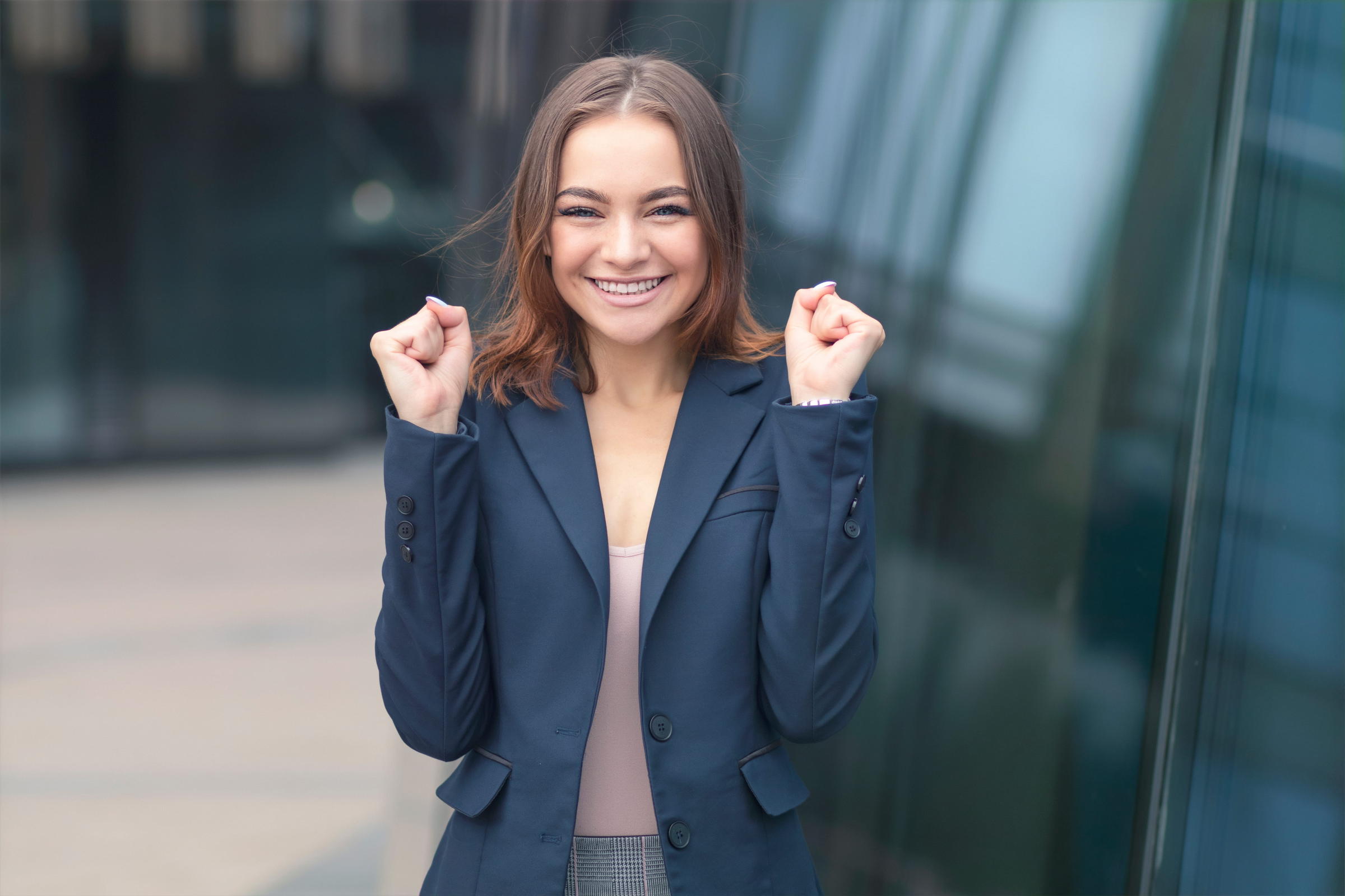 Друг поступает — вы зарабатывайте!